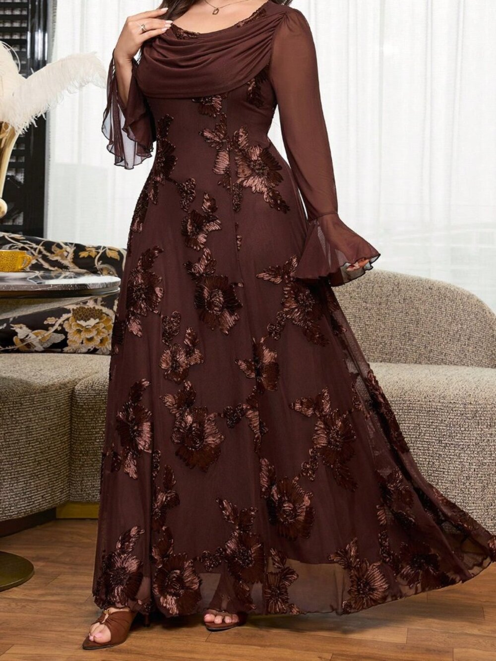 Brown Elegant Women's Plus Size Jacquard Pleated Flare Sleeve Dress
